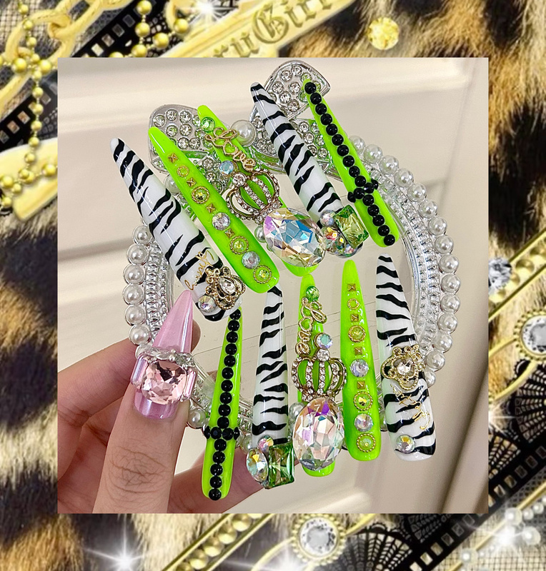 [in Stock] Cat Paw Bathtub｜Zebra Pattern Gemstone Color Shibuya Hot Girl Vintage Gorgeous Wearable Nails