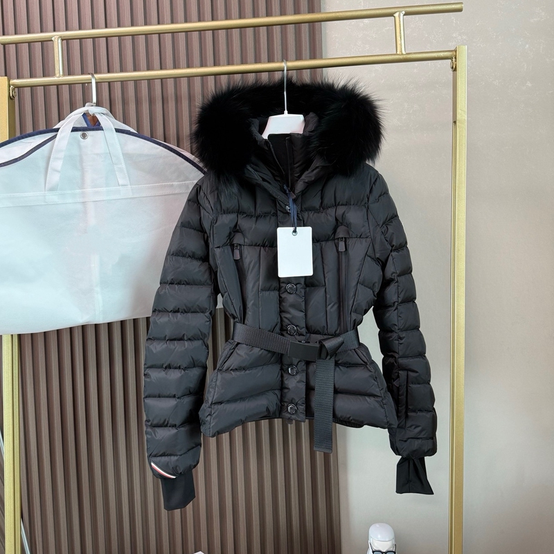 Winter New Style m Mengjia Yimengling Same Style Large Fox Fur Collar Belt Slimming Goose down Ski down Jacket Women's Short Style