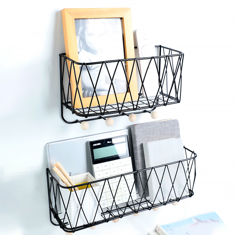 Free Punching Wall Iron Art Shelf Storage Floor Shelf Nordic Home Wall-mounted Kitchen Dressing Room With Wood Beads Hook