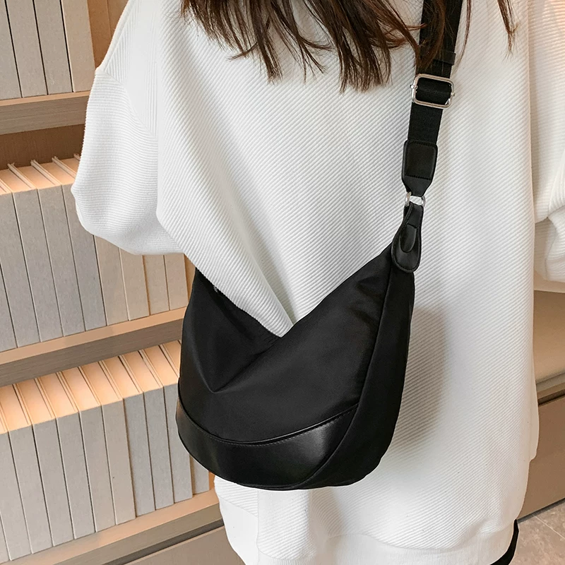 Fashionable nylon capacious shoulder bag, high-quality style, oxford cloth