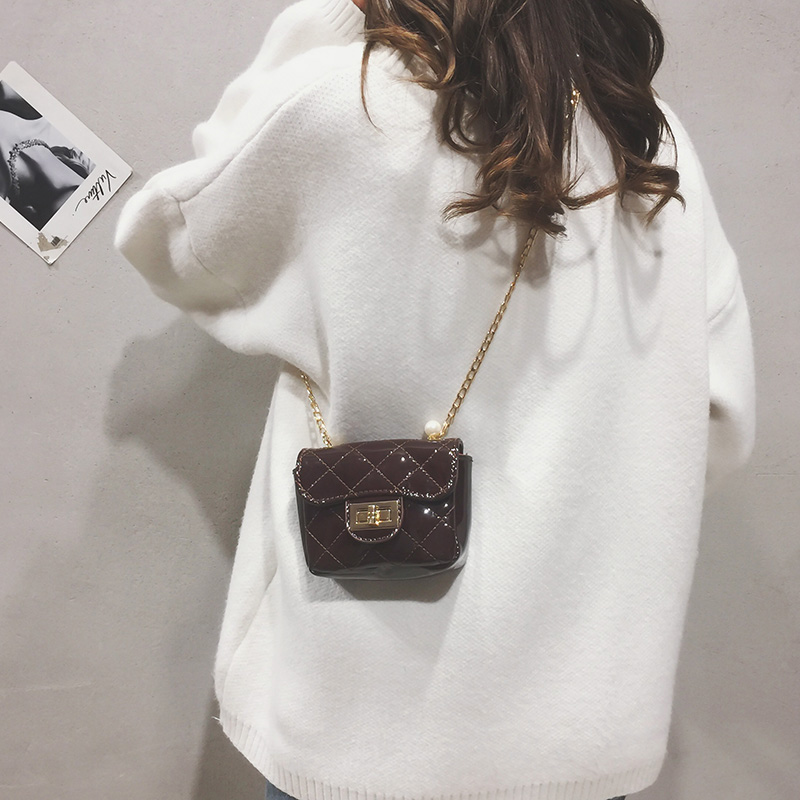 Advanced Sense Ocean Chic Mini Chain Pouch Pack Woman 2022 New tide Han version Painted Leather Bright Face Single Shoulder Diagonal Satchel