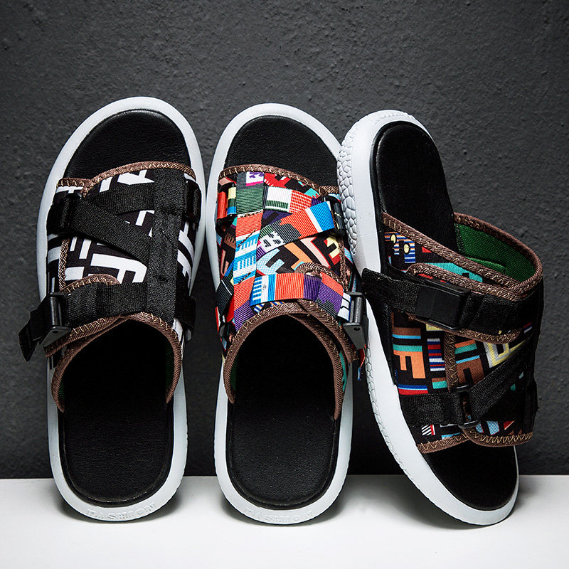 Summer ethnic trend slippers men's sandals and slippers fashion all-match outer wear personality Korean version of the trend outdoor trendy men's slippers