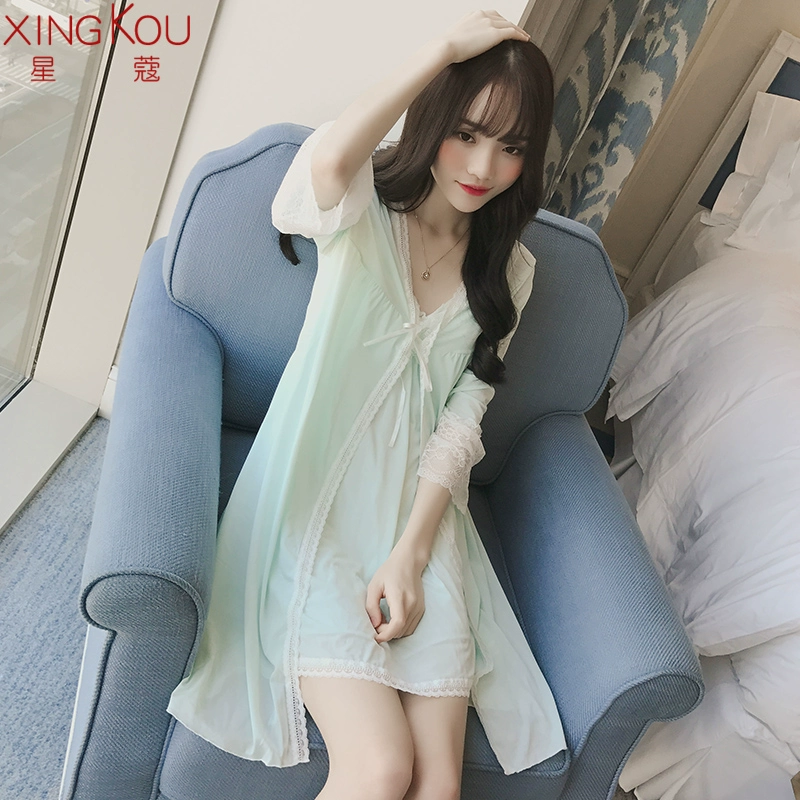 Xingkou Spring / Summer Phong cách mới Hai mảnh Sling Áo choàng bên ngoài Bộ đồ ngủ ren sexy Cám dỗ Áo ngủ Đệm ngực Dịch vụ tại nhà - Cha mẹ và con