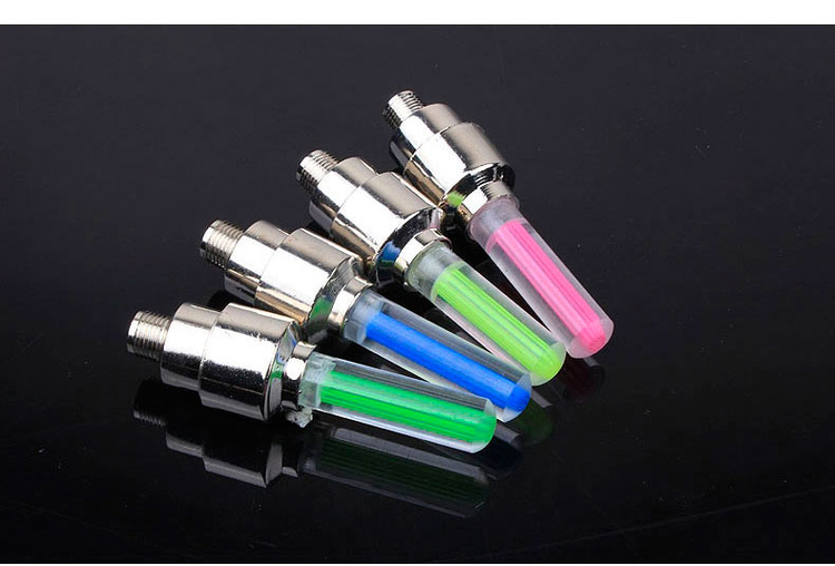 Eclairage pour vélo - feux de Valve - Ref 2403963 Image 8