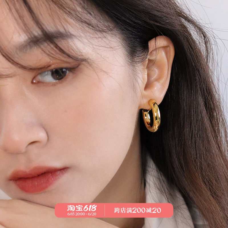 est studio No earnestle ornament minimalist retro style metal c type Circle Temperament No Pain Upholstered Ear Clip