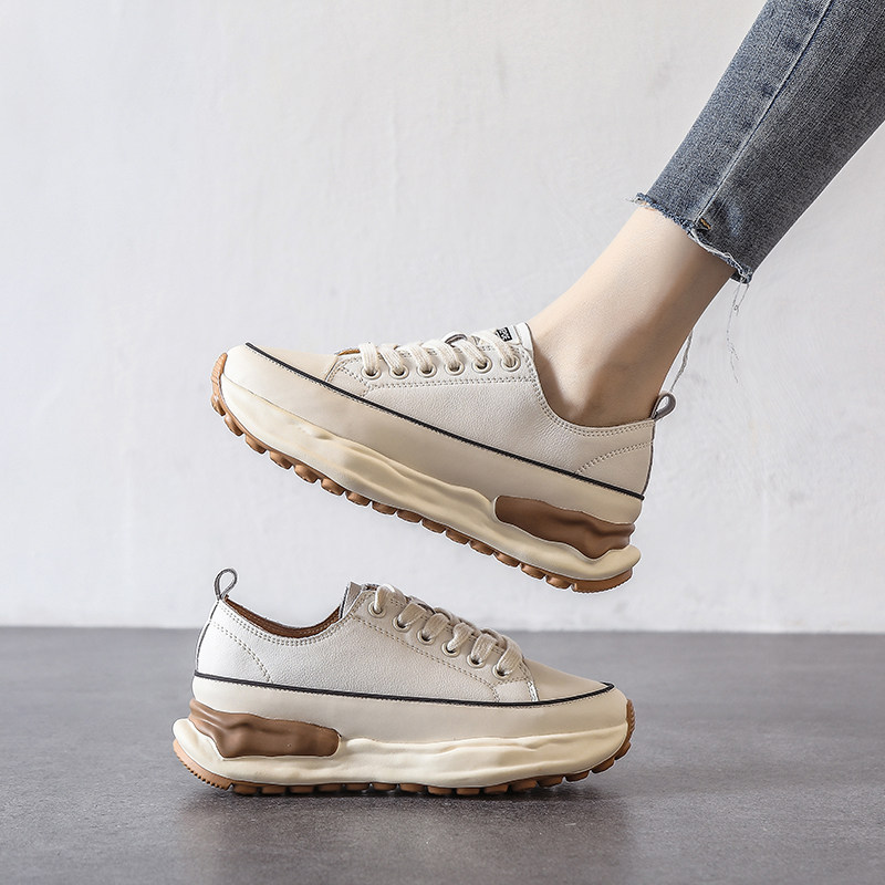 RMARK details with pinching ~ explicit legs long small white shoes 2022 new spring and autumn leather panel shoes women's thick bottom casual shoes