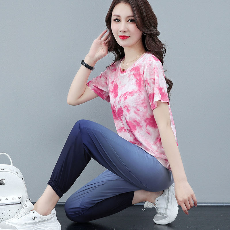 Large size casual sports suit women's 2022 new summer thin section loose fat mm thin nine-point pants two-piece set