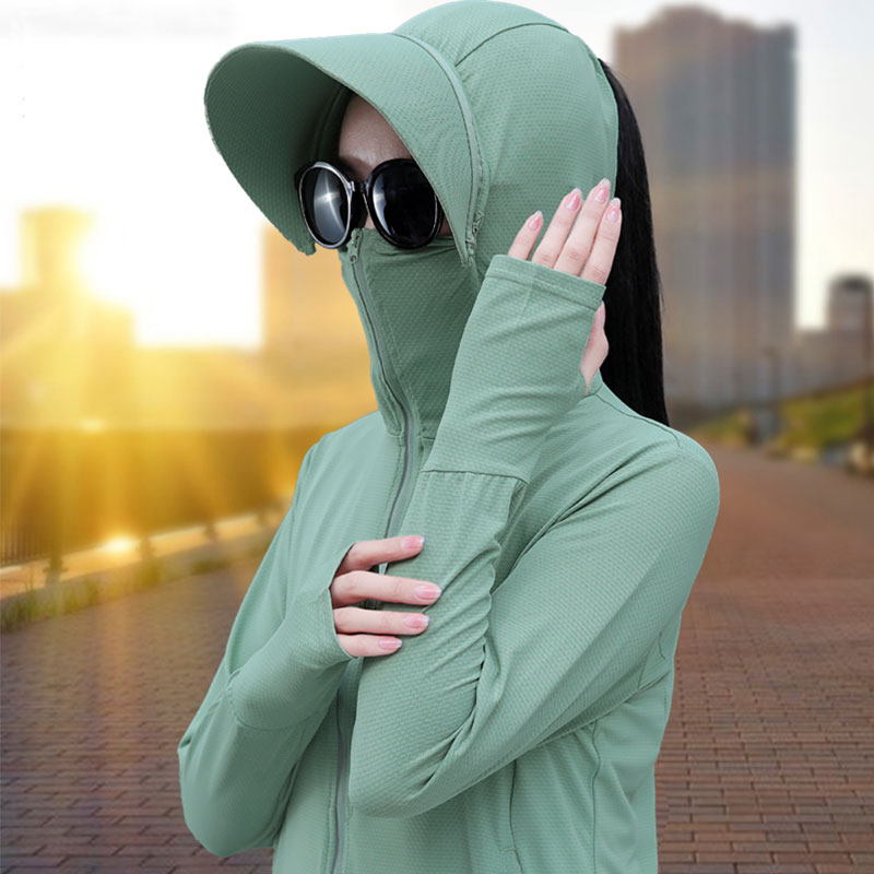 Large size hat sunscreen clothing women's middle-aged mother upf50 anti-UV summer light and thin 20221 new style can be worn outside