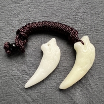 Xian new large and small Lantian jade wolf tooth pendant Lantian white jade wolf tooth pendant White large and small jade pendant