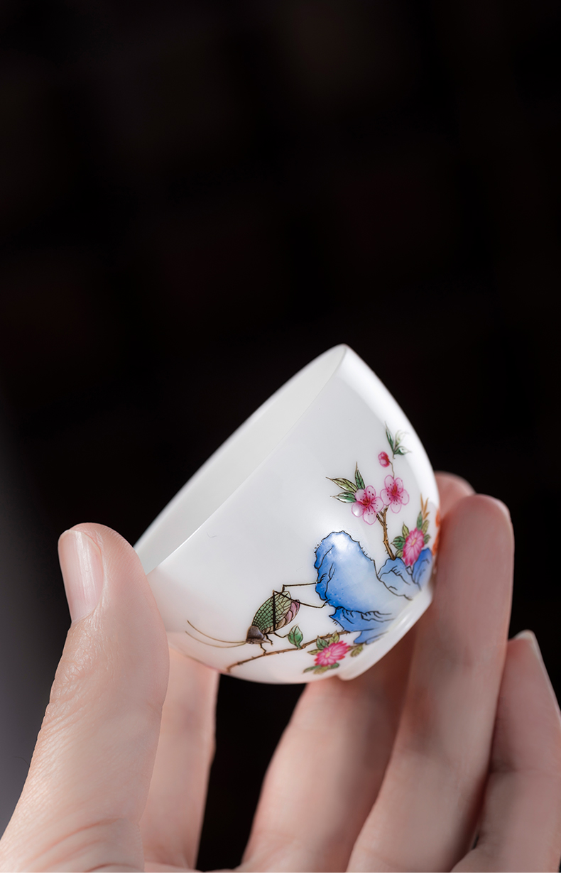 Kung fu tea set on the porcelain ceramic single cup sample tea cup small hand hand draw flowers and birds master cup personal cup