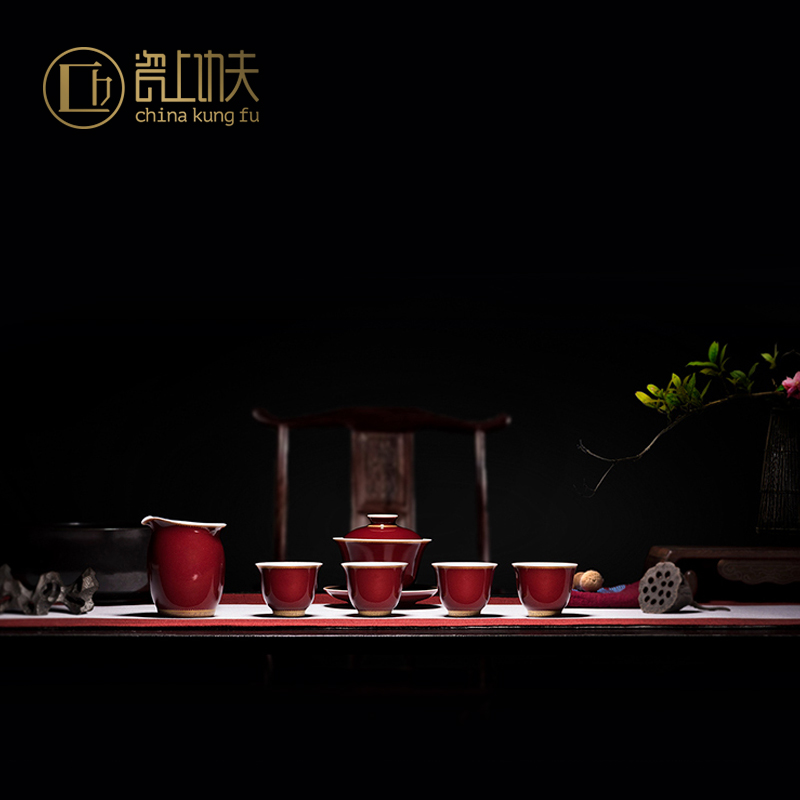 Jingdezhen pure manual ji red glaze kung fu tea set a complete set of ceramic tea set of 6 PCS only three tureen