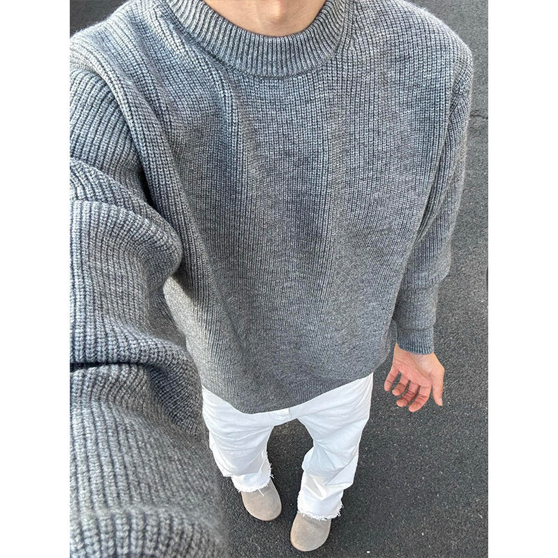 Cleanfit Gray Crew Neck Sweater for Men, High-End Autumn Pullover Knitwear, Loose Casual Knit Sweater