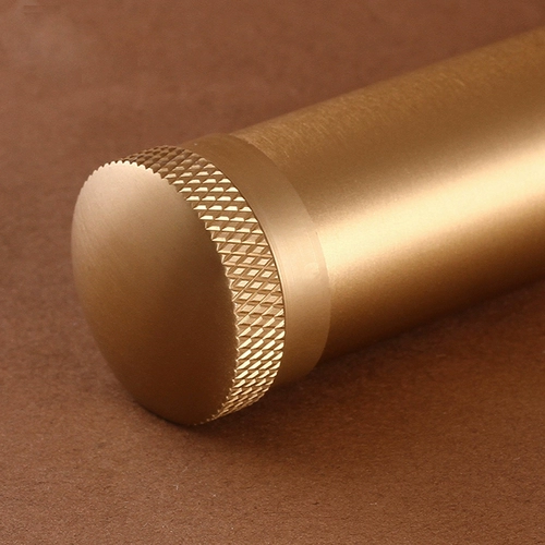 Простая гао -динг Куба импортированная сигарная дым Увлажняющая труба Сигара Увлажняющая трубка на открытом воздухе медные инструменты