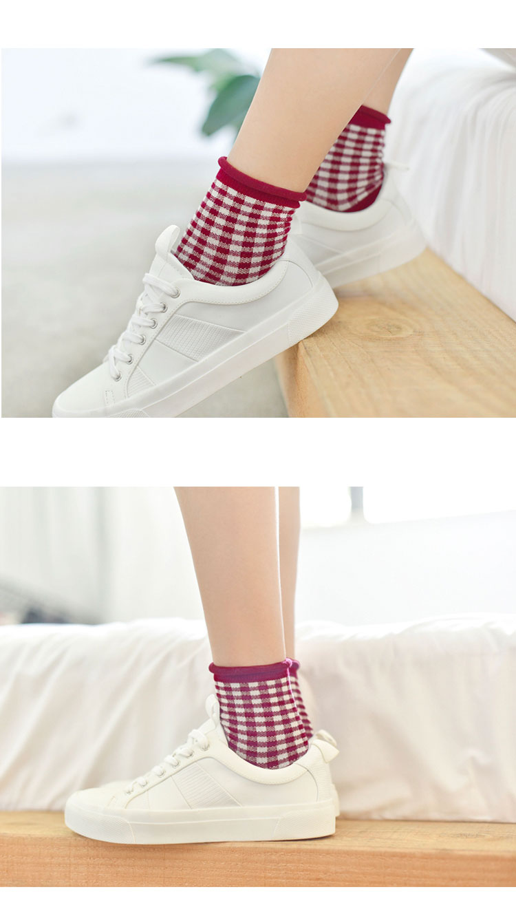 Retro Anh Square Vớ ngắn Phụ nữ Cotton mùa xuân và mùa thu thoải mái Vớ nữ vớ Nhật Bản Phong cách thời trang hoang dã bán vớ các loại