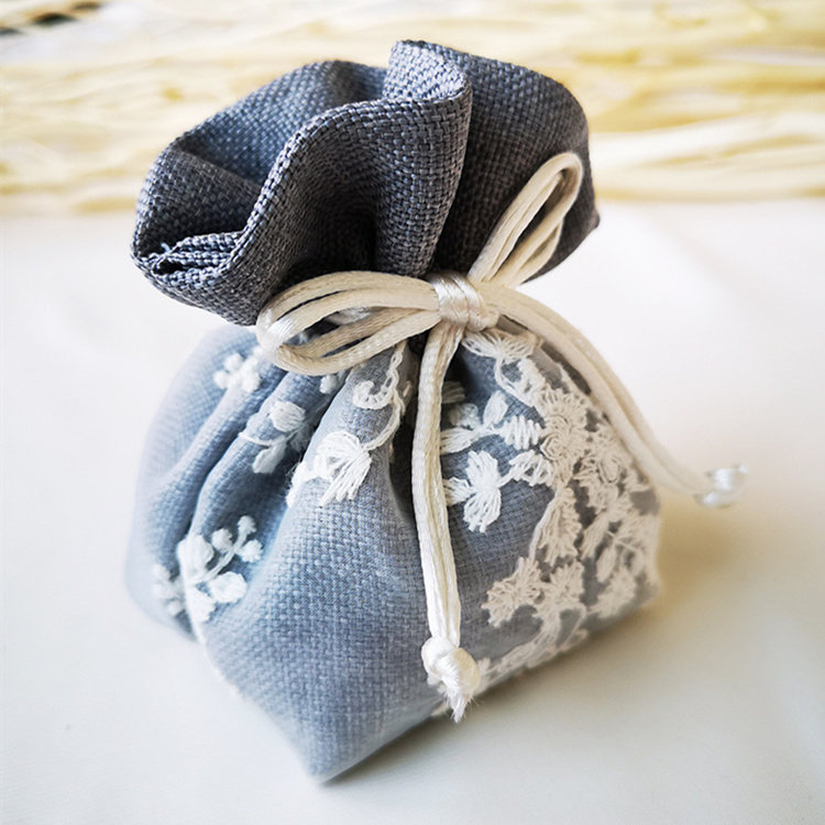 Day Department Handmade Cloth Art Headphones Mouth Red Delight Candy Bouquet Bags Small Numbers Portable Travel Items Home Cashier Bags