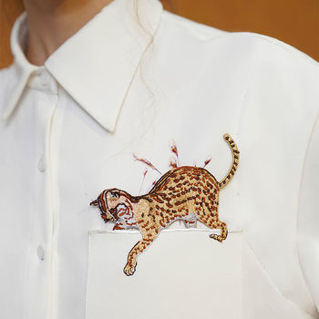 Kamo Original Leopard Series Designer Pocket Leopard Embroidery High-End Vintage Top Shirt for Women Autumn