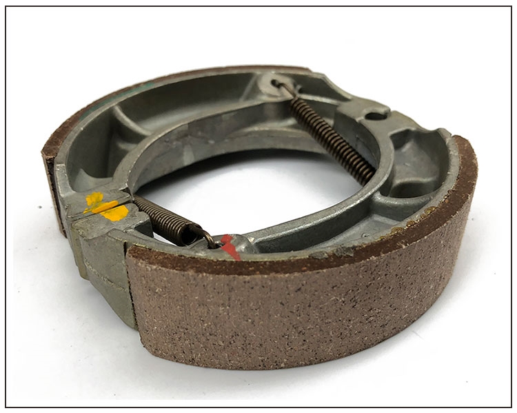 Wuyang Honda WY125 Kaiying WH125-6-S-13 Xinfeng Yingxin Fengchi 100 phanh đĩa trước và sau - Pad phanh thắng tay xe máy