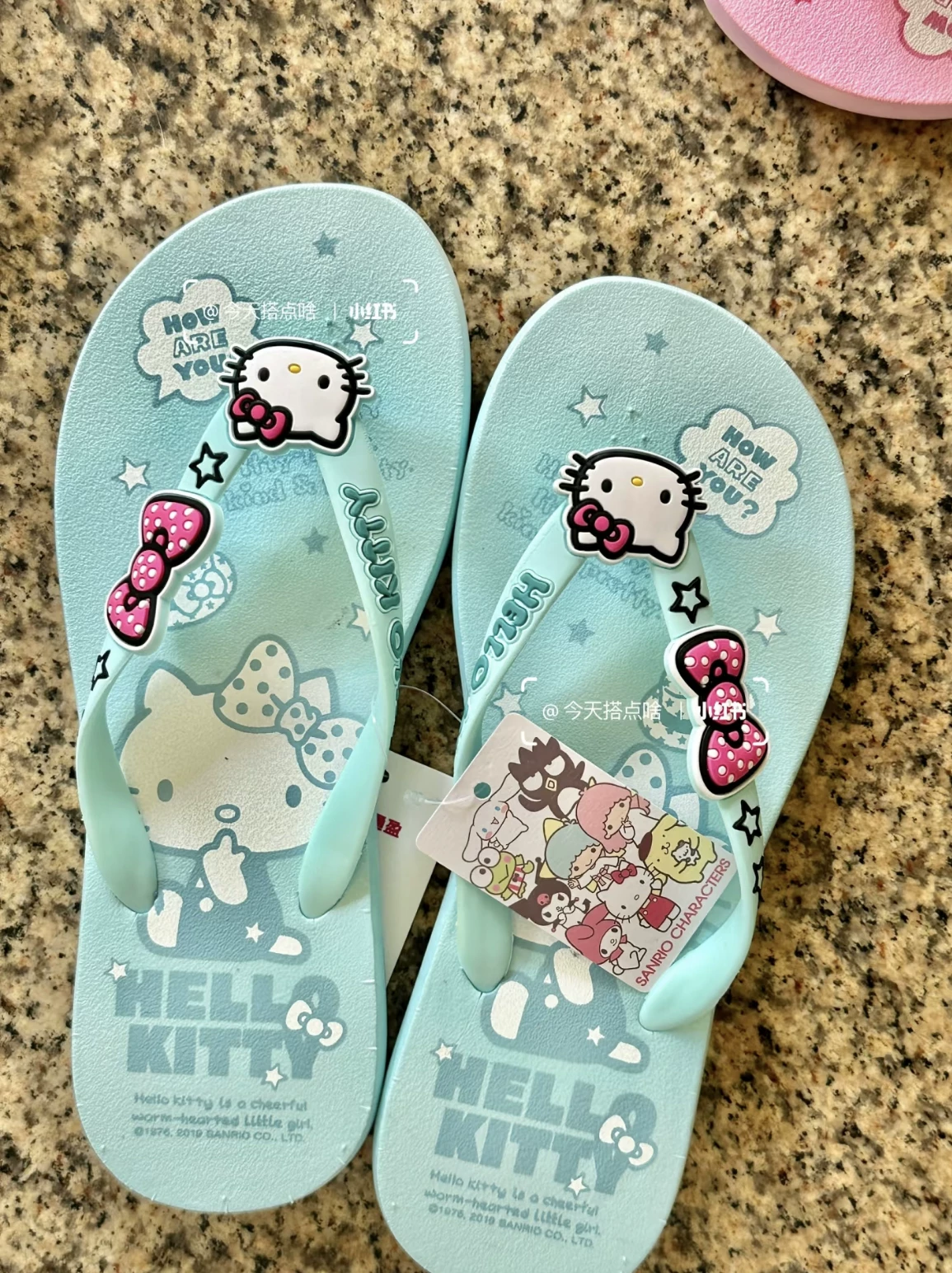 Hello Kitty, шлепки, летние нескользящие тапочки, пляжная обувь, (Физические)