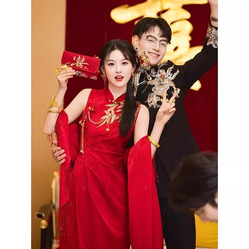 Ocnltiy新中式旗袍绝了！新娘回门礼服美到窒息！这波不冲亏麻了