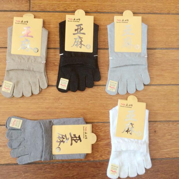 Harbin Pure Linen Five-Toe Socks for Men and Women, Anti-Odor, Antibacterial, Sweat-Absorbent, Breathable Linen Socks, 5 Pairs Harbin Pure Linen Five-Toe Socks for Men and Women, Anti-Odor, Antibacterial, Sweat-Absorbent, Breathable Linen Socks, 5 Pairs