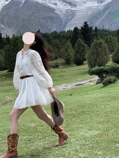 Botas de vaquero del Western bordadas para mujer, botas de caballero de estilo nuevo étnico, botas retro marrones que combinan con todo, botas Martin 2025