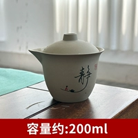 Грубая рука персонажа Дао Цзин, держащая горшок