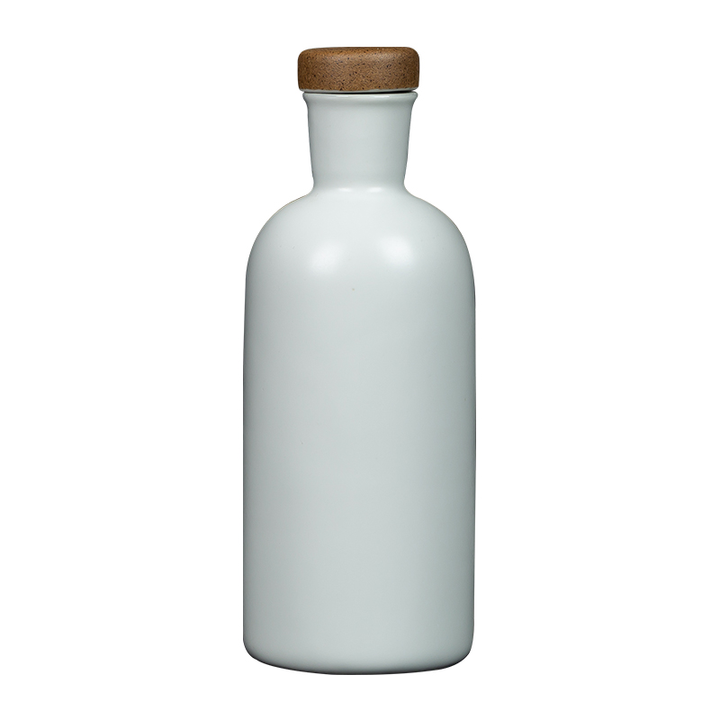 Jingdezhen ceramic bottle. Two small white liquor bottles little hip empty bottles creative sealed jars customization