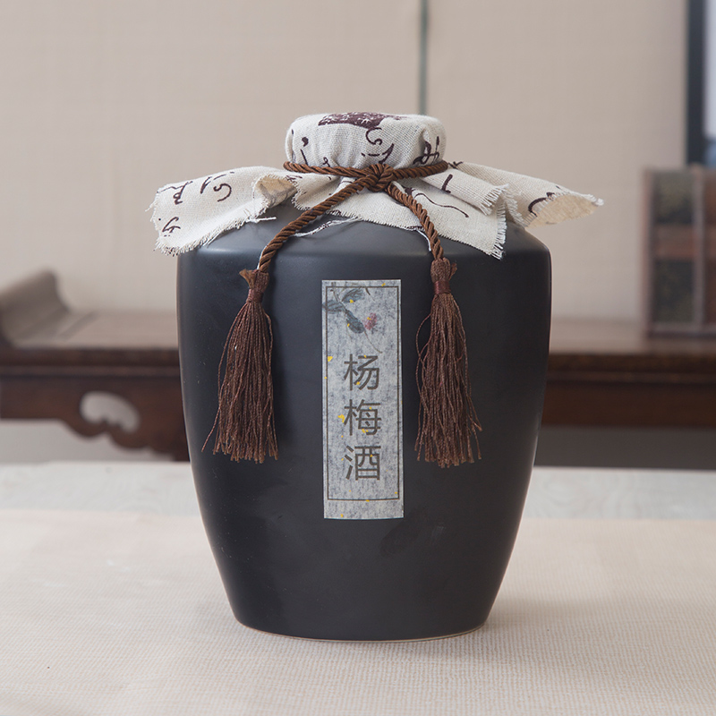 Jingdezhen ceramic jar home antique white wine wine bottle 5 jins of ten catties seal an empty bottle mercifully jars jugs