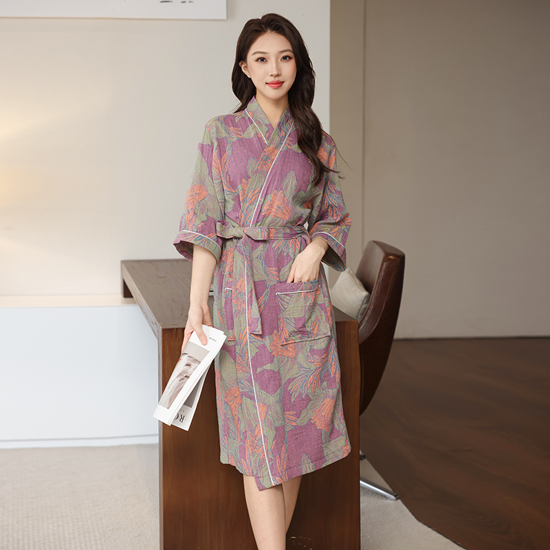 Class a Pure Cotton Gauze Bathrobe, Chinese Style Retro Summer Thin Nightgown, Soft and Lightweight Women's Pajamas, Absorbent and Quick-Drying Bathrobe