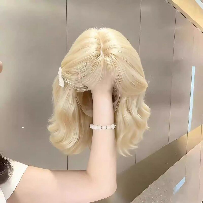 Meow Meow Island Lolita Wig for Women, Platinum Blonde Wool Egg Roll, Age-Reducing, Everyday Bangs, Short Curly Hair, Full Wig