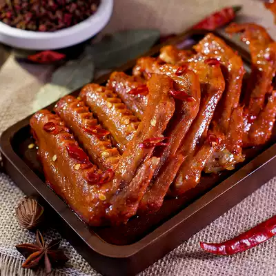 Yincheng Xiangwei spicy duck wings Spicy braised duck wings Hunan specialty office casual snacks Snacks small packages