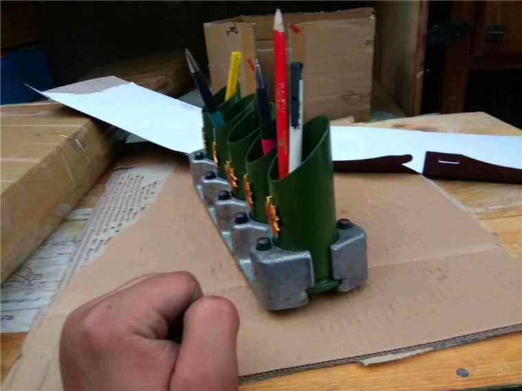 Retired 37 Aluminum Bridge Outdoor Five Gold Accessories High Throw Bridge Military Fans Collection Themed decoration can be matched with 5 pen holders