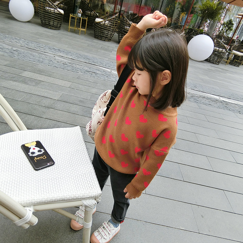 Girls love sweater Han Edition 2022 autumn and winter new children's cotton - coat sweater in the children's bottom coat