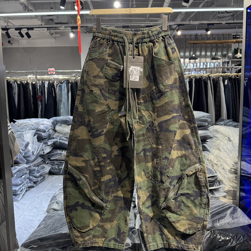 Unique in Its Kind! the Store's Signature Camouflage Pants! Summer Tailored Camouflage Work Pants for Carpenters, Hip-Hop and Street Dance Fashion Unique in Its Kind! the Store's Signature Camouflage Pants! Summer Tailored Camouflage Work Pants for Carpenters, Hip-Hop and Street Dance Fashion
