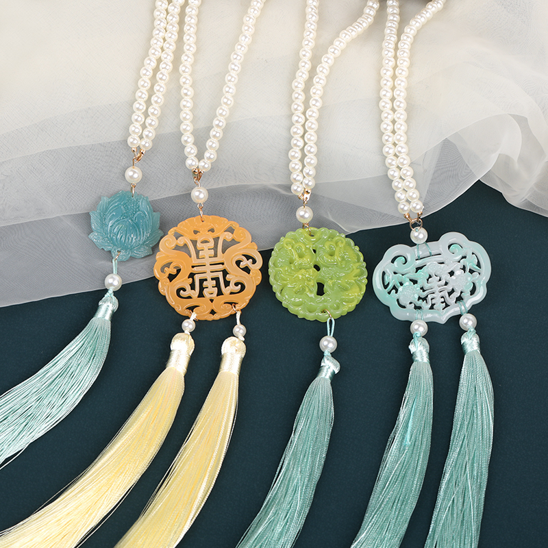 Ancient wind pendant Step long stream waist resin Yupei Palace Tapeste belt Han clothing lock rope accessories