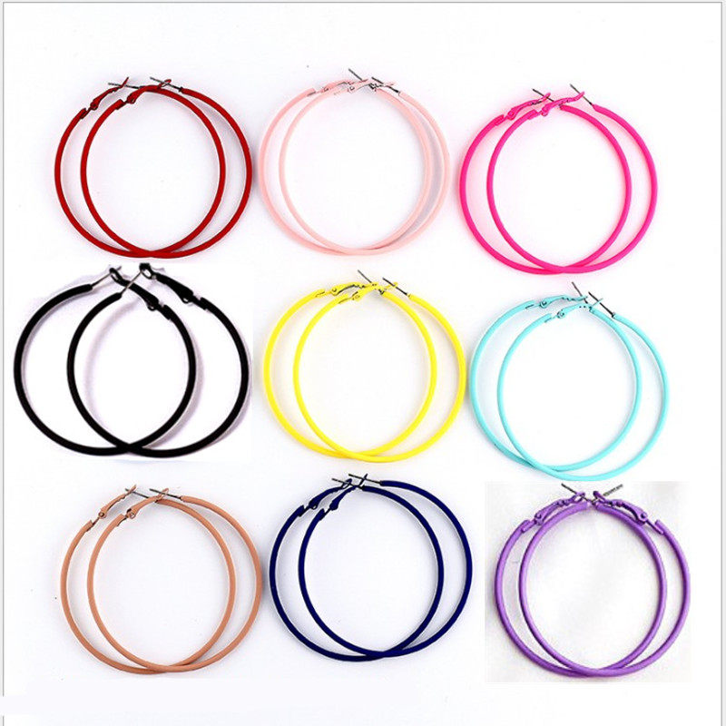 Elegant Wind Classic Large Circle Earrings Earrings Cool Handsome Net Red Punk Candy Colors Personality Circle New Tide 100 hitch