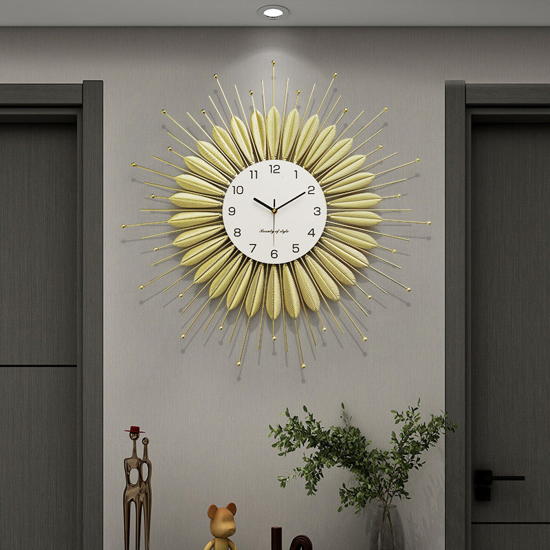 Nordic mute creative clock hanging clock living room 2023 new atmosphere light lavish sun art net red clock hanging wall-Taobao