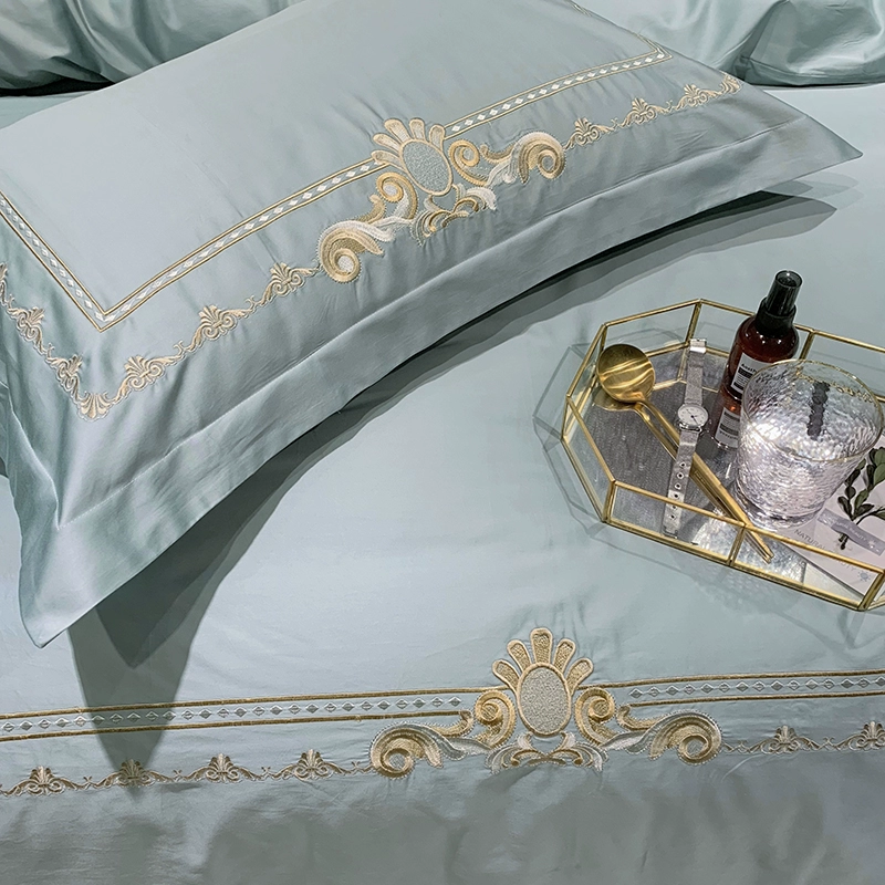 Giường cotton bốn mảnh cotton màu nude ngủ thân thiện với da dài thêu bông chủ yếu Châu Âu satin chăn tấm trải giường chăn - Bộ đồ giường bốn mảnh