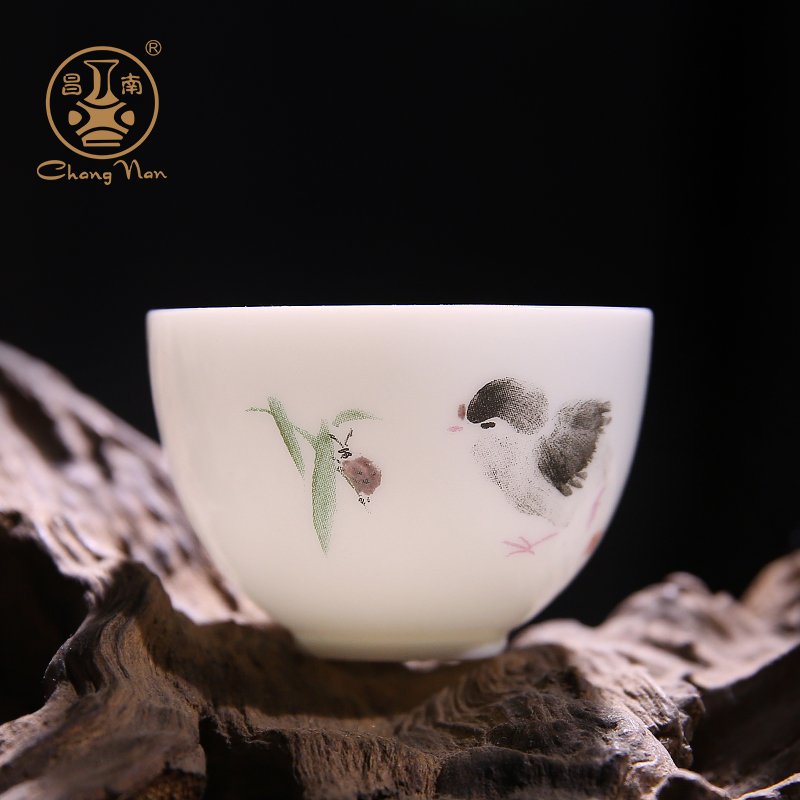 Chang south jingdezhen porcelain made kung fu tea master suit Chinese Spring Festival gift box 8 the head of a complete set of tea sets