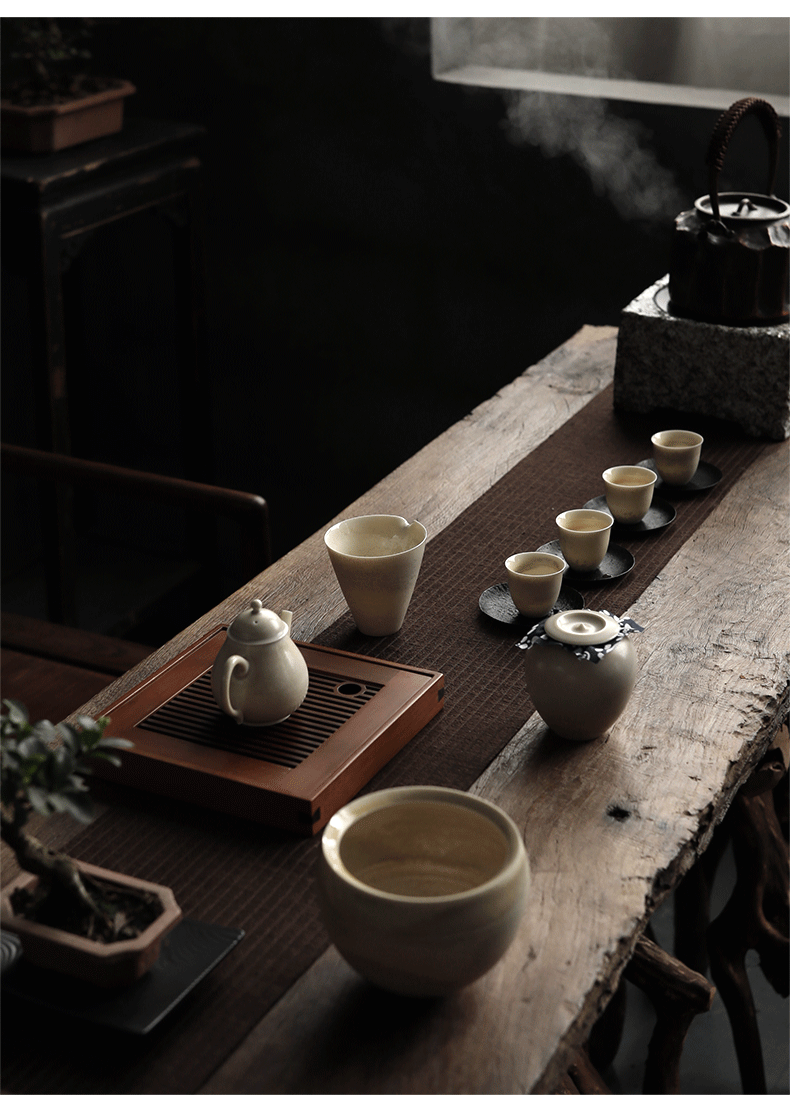 Plain film checking ceramic pot plant ash glaze teapot up household hand of autumn ", "the pot of restoring ancient ways single pot