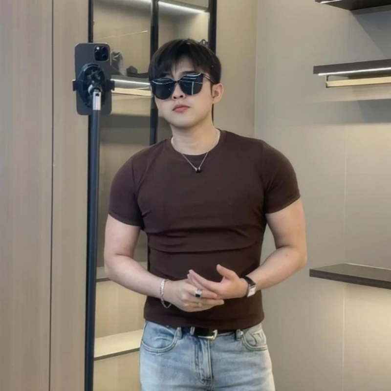 メンズアメリカンハイストリート半袖夏高伸縮性スリムフィット半袖TシャツハンサムヘビーウェイトストレートショルダーラウンドネックボトムTシャツ