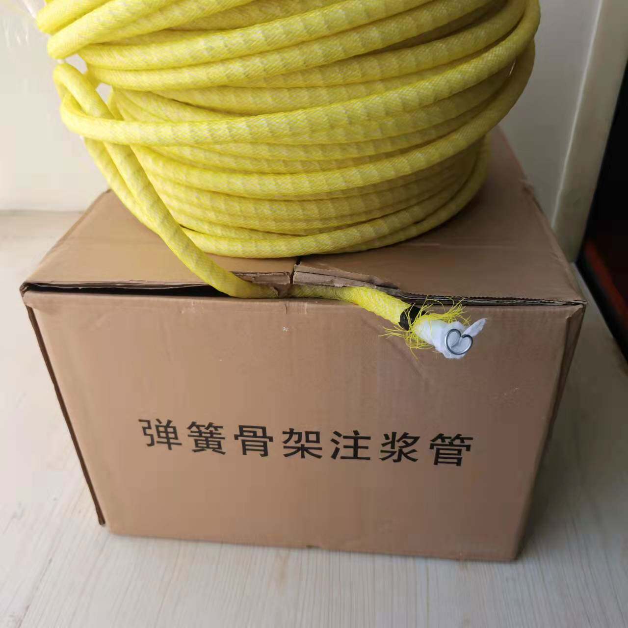 Stainless steel spring skeleton grouting tube 8*12 repeated 18 20 hard plastic rubber all-sections disposable