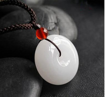 Fine one-dollar auction is coming to an end Xinjiang Hetian jade grade white jade Ping An buckle from 1 yuan auction pendant 