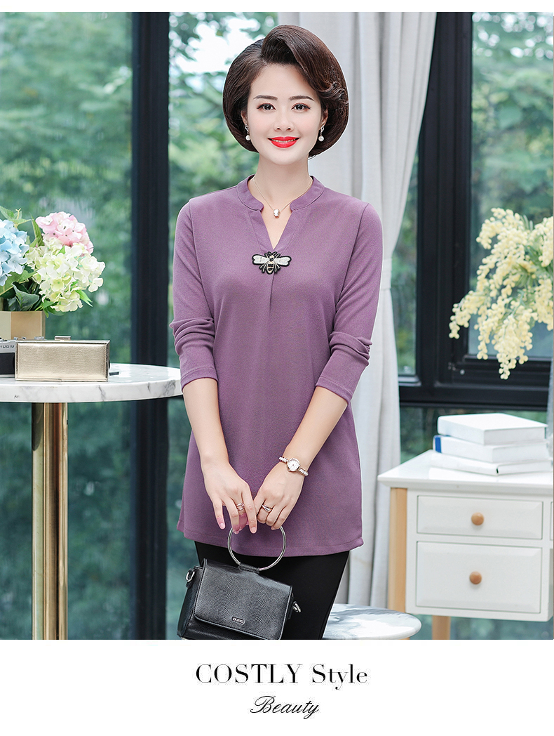 Áo sơ mi dài tay mùa xuân và mùa thu mới cho mẹ 2019 Áo sơ mi cổ chữ V 40-50 tuổi ở giữa áo sơ mi nữ trung niên cũ - Quần áo của mẹ đồ bộ mặc nhà cho người trung niên