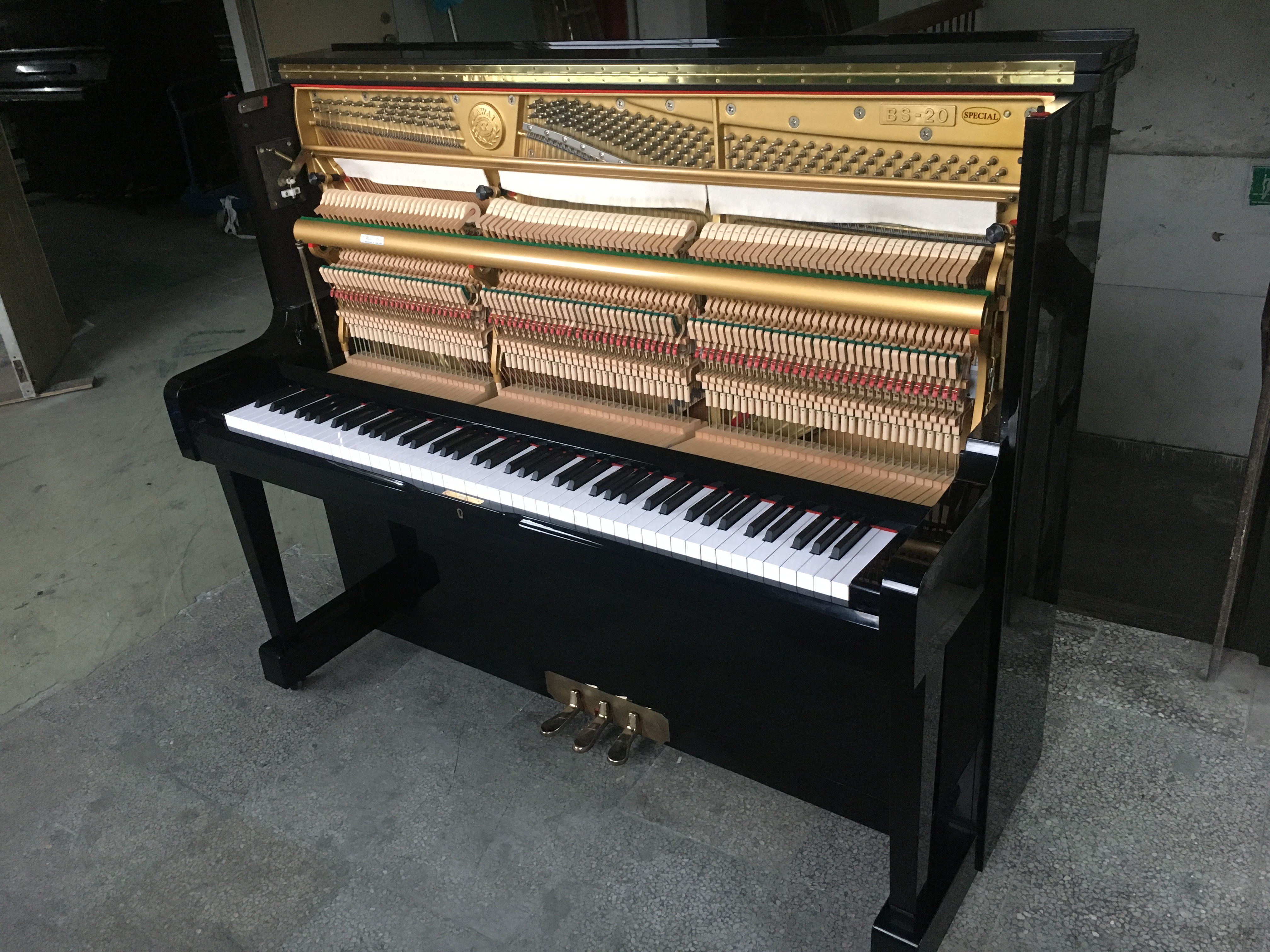 Nhật Bản nhập khẩu đàn piano cũ kawai Kawai BS-20 / BS20 Kawaii đàn piano dựng đứng cao cấp đàn piano nhỏ