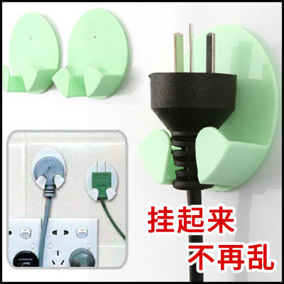 (100 houses)100 houses safety hook 2-pack electrical power plug bracket Adhesive plug storage hook