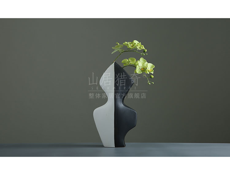 Northern wind household soft outfit, black and white ceramic vase creative furnishing articles contracted sitting room porch ark of dry flower receptacle