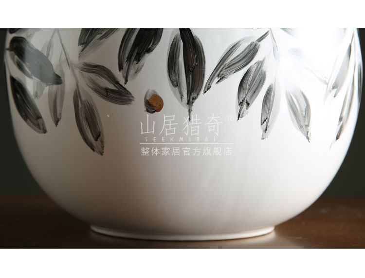 Hand - made ceramic vase furnishing articles leaves the Nordic contracted home sitting room art flower arranging flowers, small ball bottle expressions using