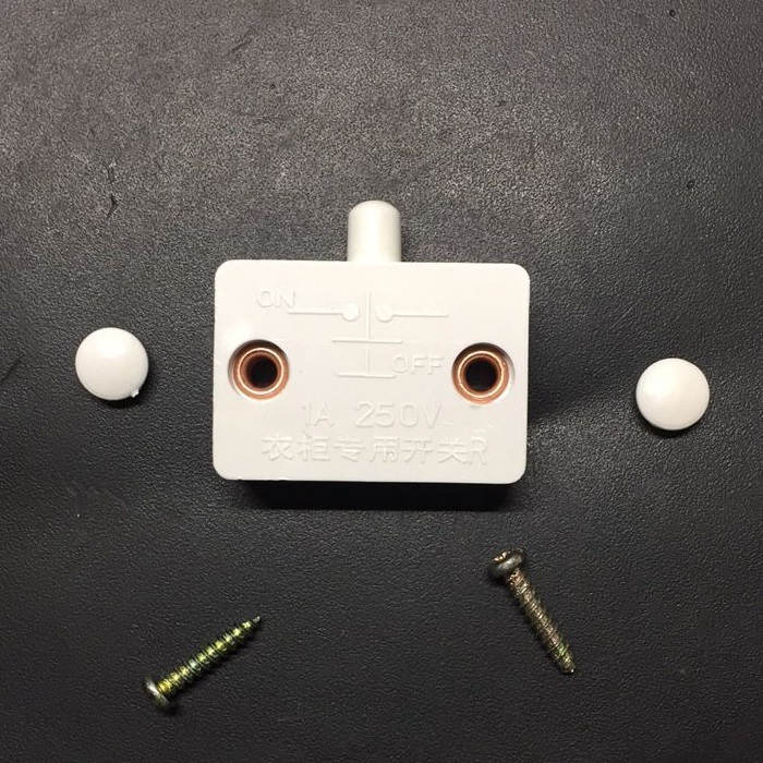 12V open door alarm 220V closet lighting switch Common micro - switch Self - reset door button switch