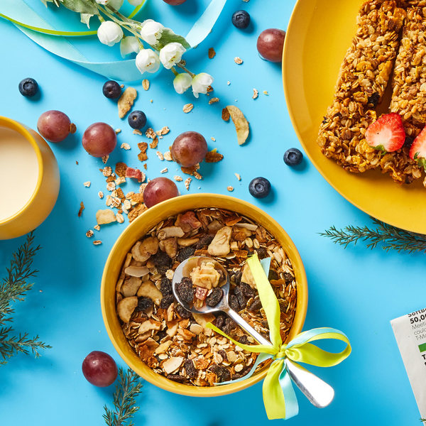 瑞典进口 Finax 45%水果坚果麦片 650g*2包 天猫优惠券折后￥39.9包邮包税（￥89.9-50）